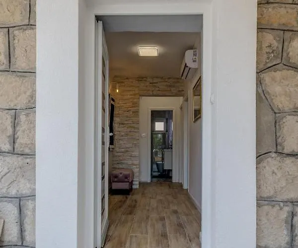 Apartment Da Da