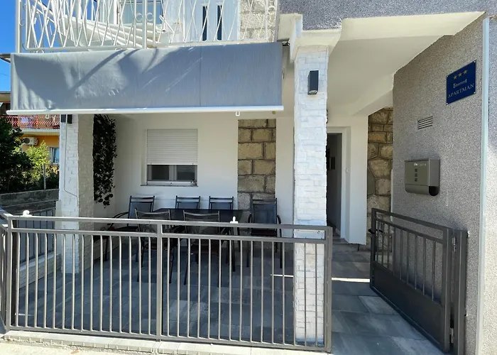 Da Da Apartment *